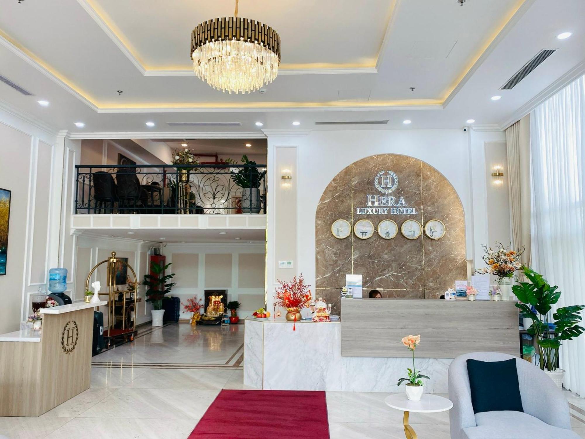 Hera Luxury Hotel Хошимін Екстер'єр фото